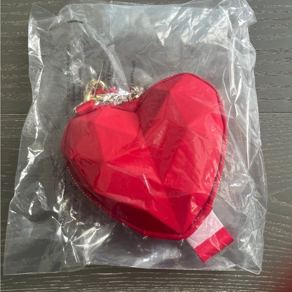 Lululemon Heart Wristlet in Oxford Red - Picture 5 of 5